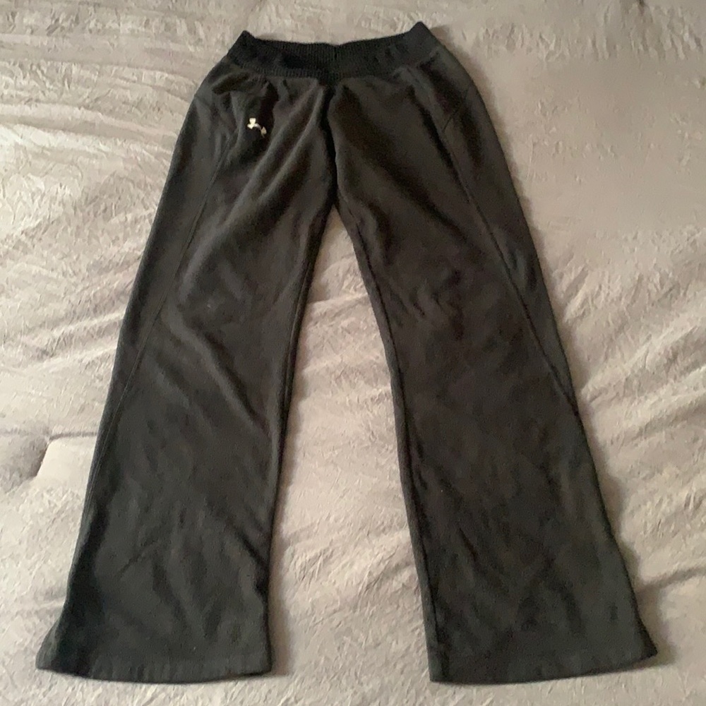Under Armour fleece pants